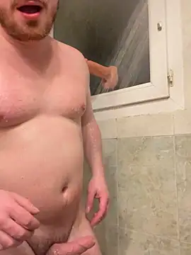 Snapshot of frenchboy9711 chatting on 02-06-26, 02:51 frenchboy9711 online show from 02-06-26, 02:51