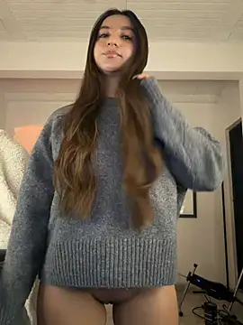 Snapshot of aly_golden_ chatting on 04-21-26, 11:33 aly golden online show from 04-21-26, 11:33