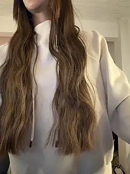 aly golden  online show from 03-15-26, 08:49