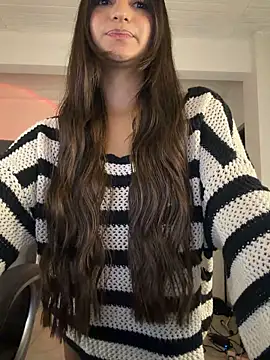 aly golden  online show from 02-27-26, 06:08