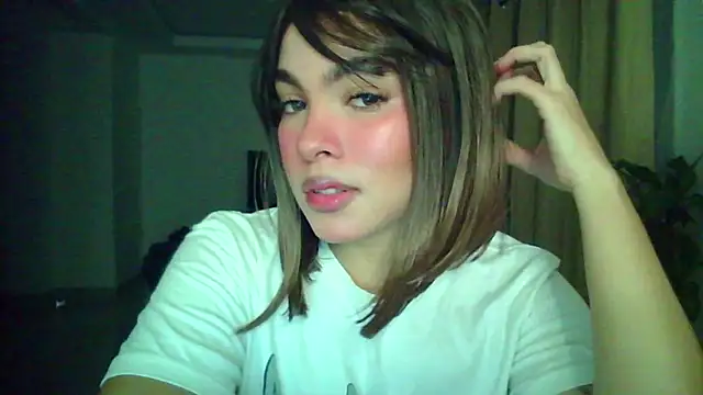 Kiri Cutee online show from 11-15-25, 04:27