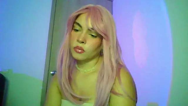 Kiri Cutee online show from 10-03-25, 04:36