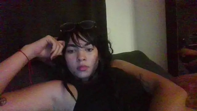 Kiri Cutee online show from 03-03-25, 08:19