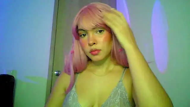 Kiri Cutee online show from 09-19-25, 04:16