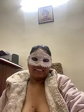 Snapshot of kamayanisingh24 chatting on 02-17-25, 07:44 kamayanisingh24 online show from 02-17-25, 07:44