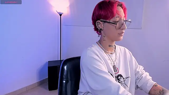 ravengreen  online show from 01-21-25, 09:04