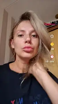 YourJuliena online show from 07-21-26, 03:13