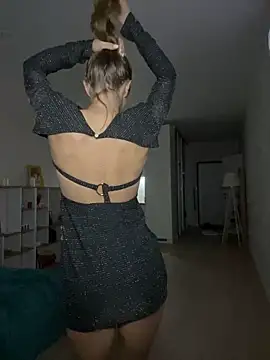 Snapshot of kira_proxima_02 chatting on 02-11-25, 04:44 kira proxima 02 online show from 02-11-25, 04:44