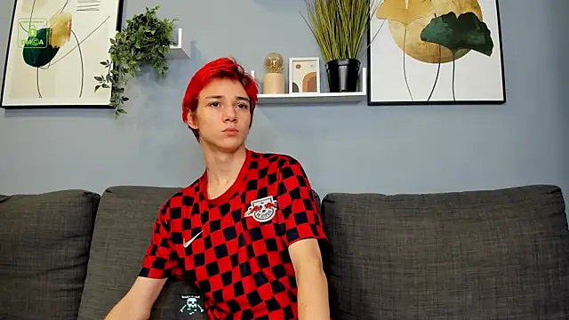 Viego Pattel online show from 12-21-24, 05:39