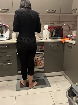 Snapshot of Porcella96 chatting on 01-03-25, 11:12 Porcella96 online show from 01-03-25, 11:12