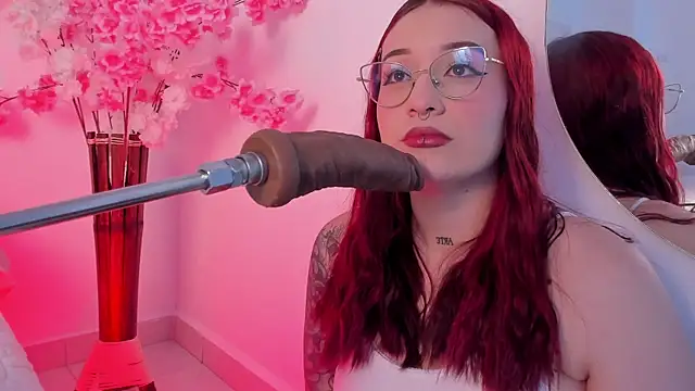 aurora sweet2 online show from 11-29-25, 12:11