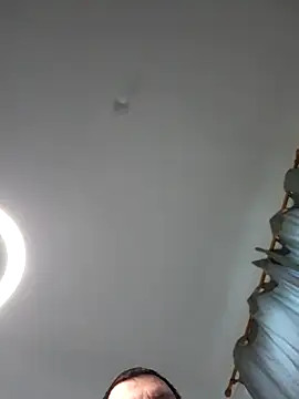 HE-M123 online show from 04-09-26, 02:45