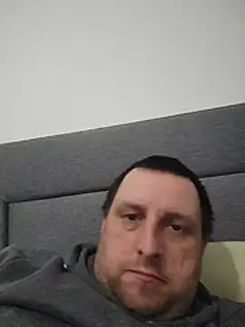 HE-M123 online show from 06-06-26, 10:37