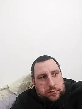 HE-M123 online show from 10-18-25, 07:49