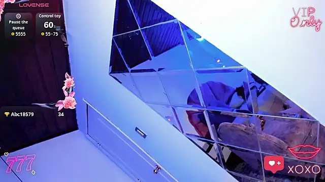 Alliemilky online show from 03-04-26, 08:27