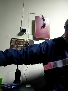 Camilo-31RI online show from 04-09-26, 12:34