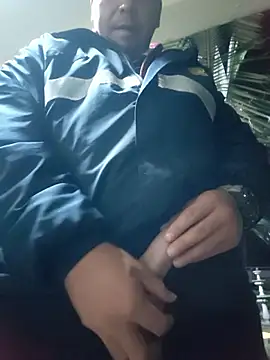 Snapshot of Camilo-31RI chatting on 05-15-26, 12:52 Camilo-31RI online show from 05-15-26, 12:52