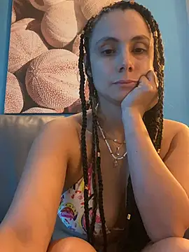 MafeeRoss online show from 04-10-26, 01:18