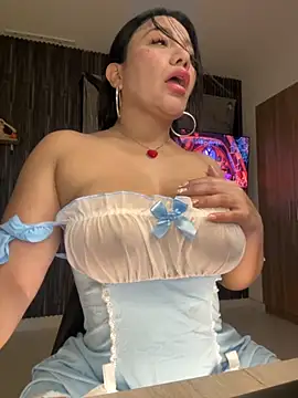 Abril10  online show from 10-29-25, 11:31