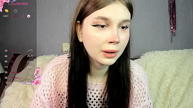 Snapshot of sandravegas1 chatting on 12-25-24, 10:28 sandravegas1 online show from 12-25-24, 10:28