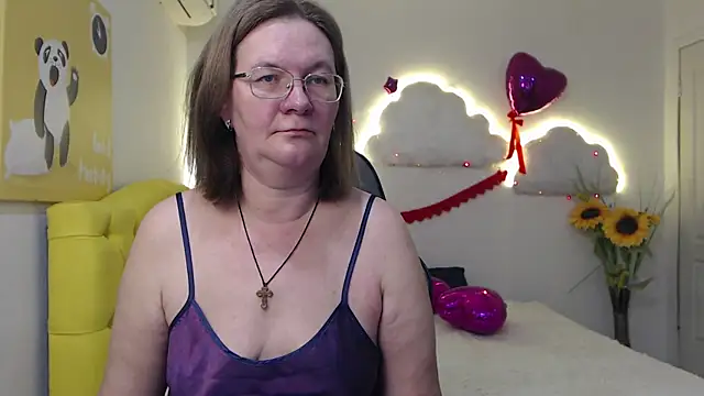 HolyMilfa online show from 03-21-25, 11:22