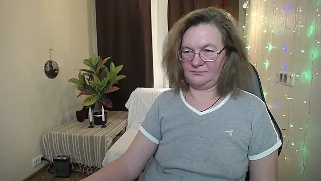 HolyMilfa online show from 01-26-25, 04:41