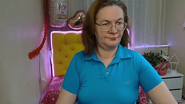 HolyMilfa online show from 03-11-25, 07:57