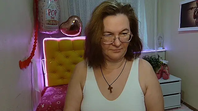 HolyMilfa online show from 02-23-25, 10:49