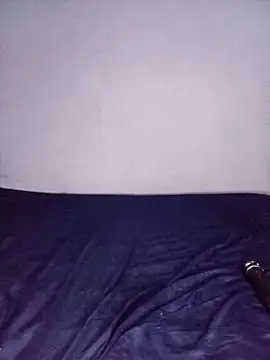 Snapshot of lisa_larry88 chatting on 11-16-25, 04:28 lisa larry88 online show from 11-16-25, 04:28