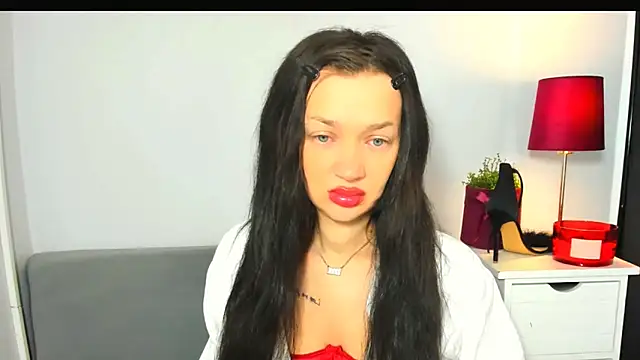 OliviaFantasy online show from 02-28-26, 06:24