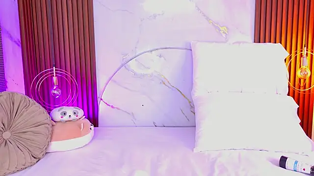 pamelajons  online show from 12-17-25, 12:32