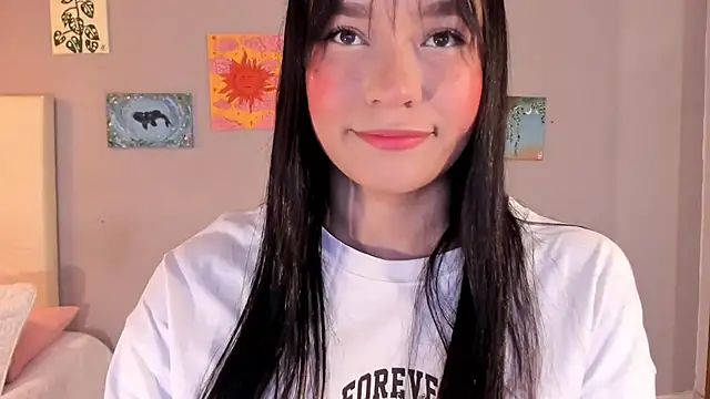 Maia W10 online show from 04-10-26, 12:23