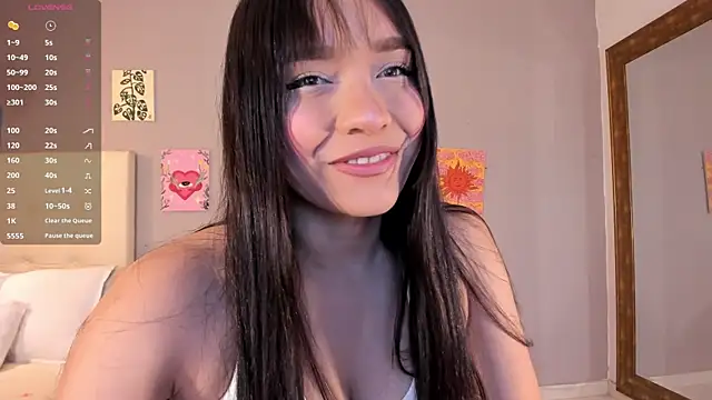 Maia W10 online show from 06-30-26, 12:27