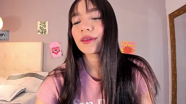 Maia W10 online show from 07-04-26, 12:32