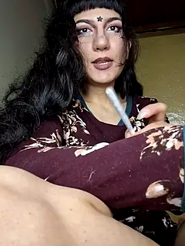 SadlynX  online show from 02-07-26, 03:47