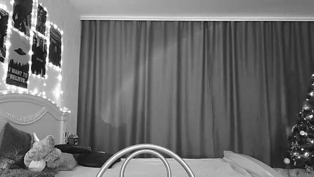 E v E  online show from 01-05-25, 01:13