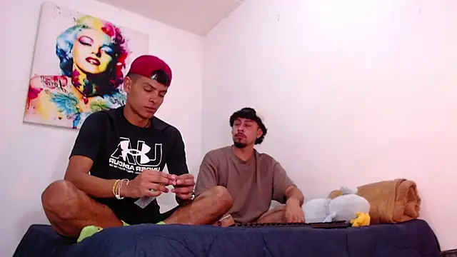 Snapshot of enjoy_vibes chatting on 11-10-25, 02:33 enjoy vibes online show from 11-10-25, 02:33