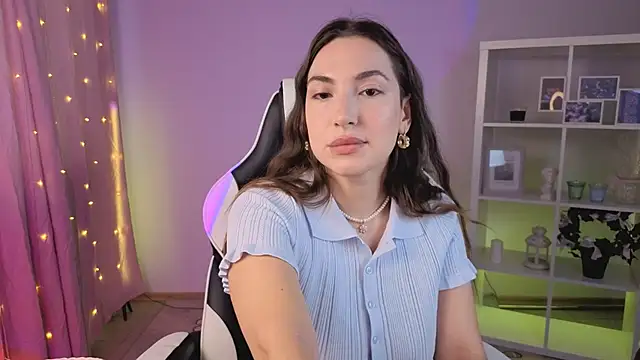 Snapshot of MelissaLovvv chatting on 07-19-26, 11:29 MelissaLovvv online show from 07-19-26, 11:29