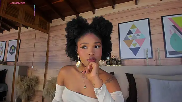 AriaFoster online show from 04-04-26, 03:46