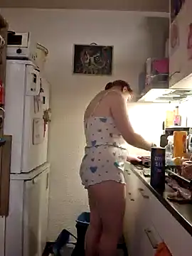 Snapshot of rose_bunny chatting on 01-17-25, 12:42 rose bunny online show from 01-17-25, 12:42