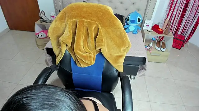 AngeleRoux online show from 03-14-25, 11:22