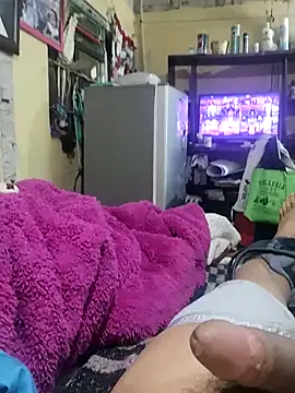 juan56900 online show from 11-27-25, 05:13