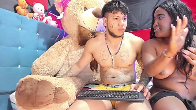 daamonxxx19 online show from 03-13-25, 02:49