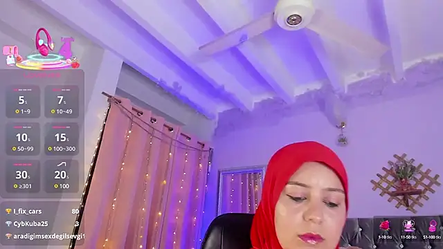 Snapshot of BadraSaadi chatting on 03-18-25, 08:05 BadraSaadi online show from 03-18-25, 08:05