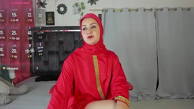 Snapshot of BadraSaadi chatting on 11-30-25, 01:34 BadraSaadi online show from 11-30-25, 01:34