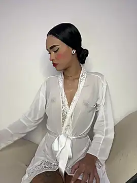 Snapshot of Exotic_girl666 chatting on 05-24-26, 01:38 Exotic girl666 online show from 05-24-26, 01:38