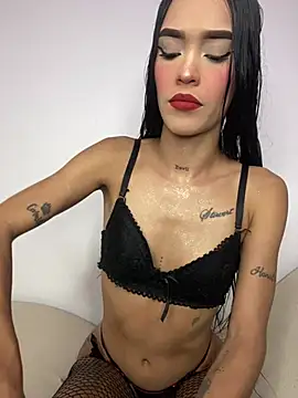 Exotic girl666 online show from 04-05-26, 01:56