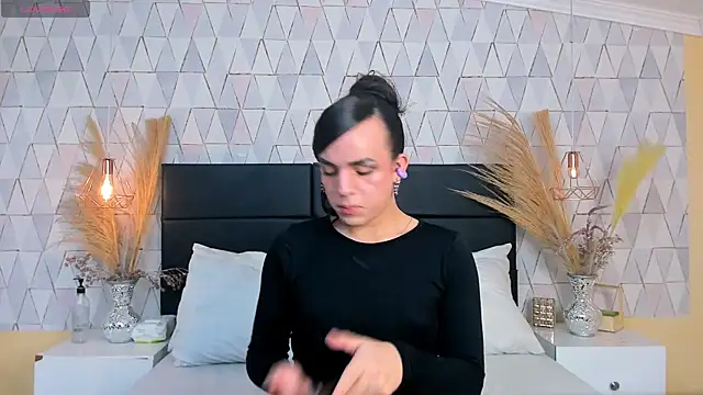 JustinePerry online show from 03-28-26, 04:35