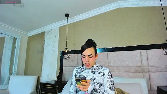 JustinePerry online show from 02-28-26, 04:12