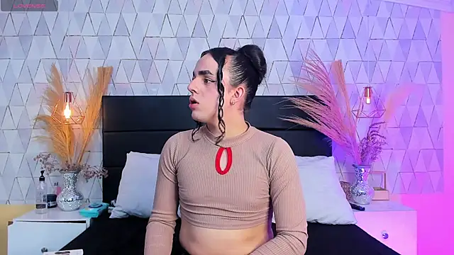 JustinePerry online show from 03-25-26, 04:01